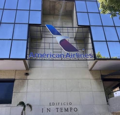 American clarifies that its Santo Domingo ticket office is still open