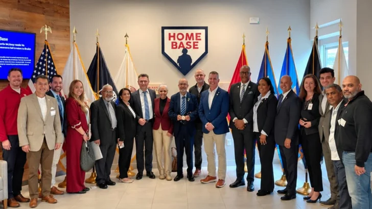 Veterans’ Brotherhood president meets with Dominicans in New York