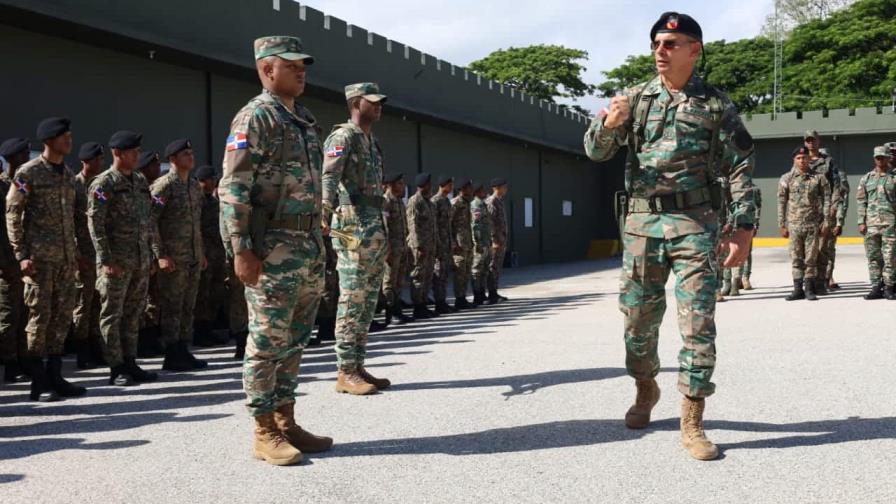 Dominican Republic sends troops to border amid rising tensions in Haiti